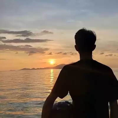 邴裕梅